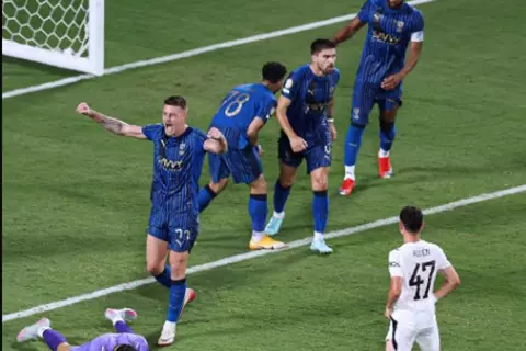 أسباب غياب محترف الهلال عن ودية بالينجن الألماني